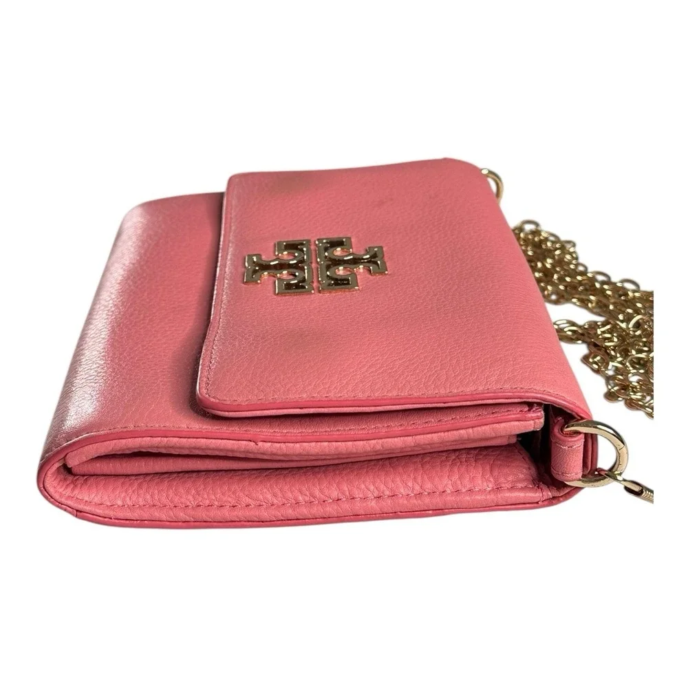 Without Tory Burch Robinson Dark  Pink Leather Chain Wallet Gold Hardware